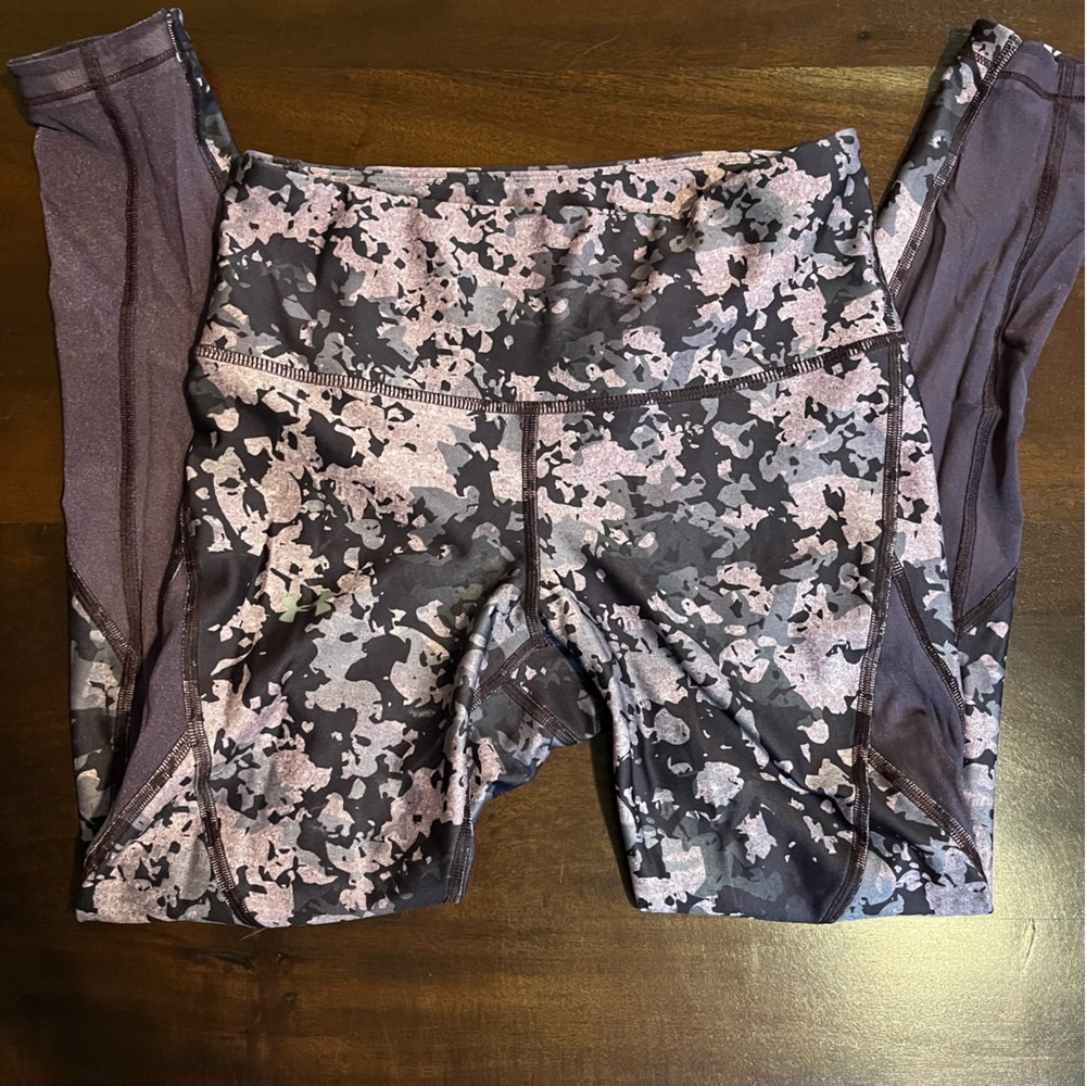 Under Armour Black and Pink Compression Leggings
